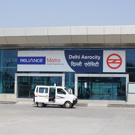 Airport Hotel Edge Home Stay New Delhi Ngoại thất bức ảnh