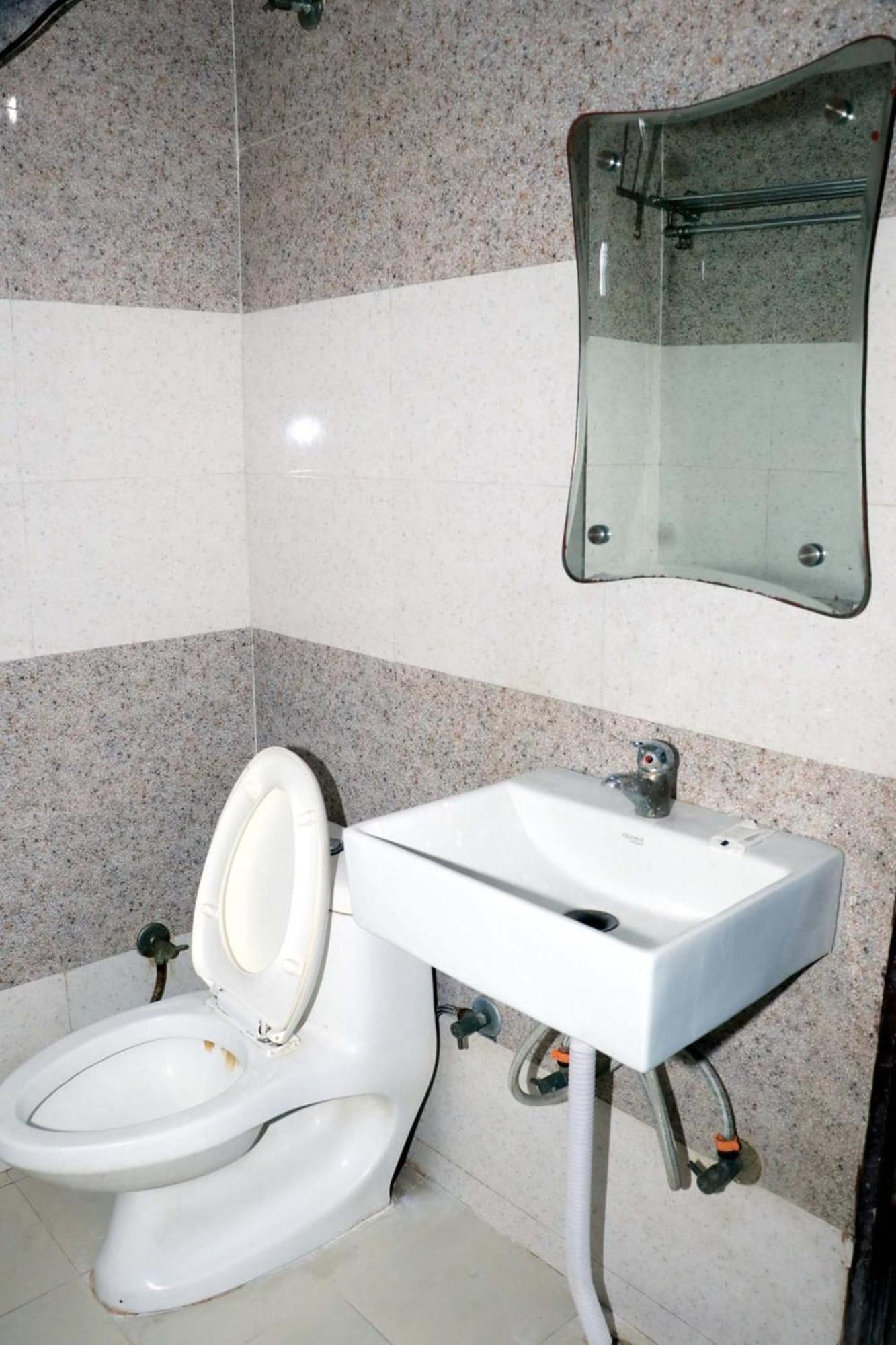 Airport Hotel Edge Home Stay New Delhi Ngoại thất bức ảnh