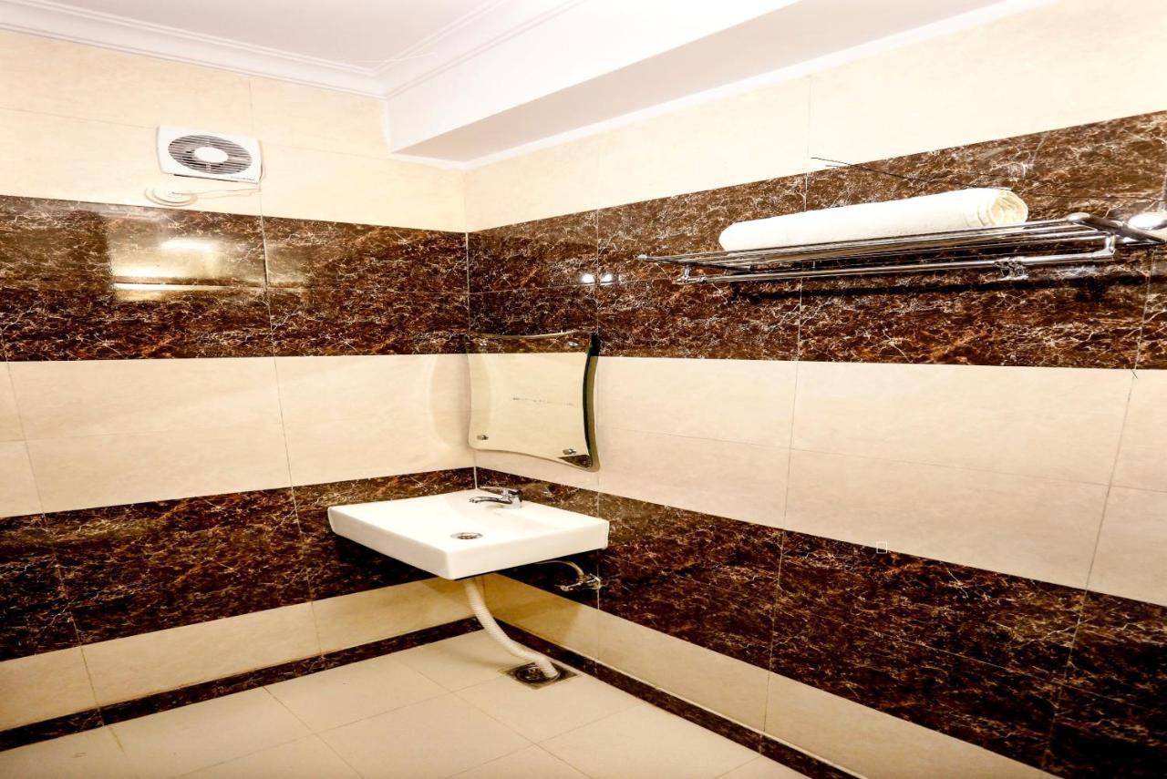Airport Hotel Edge Home Stay New Delhi Ngoại thất bức ảnh